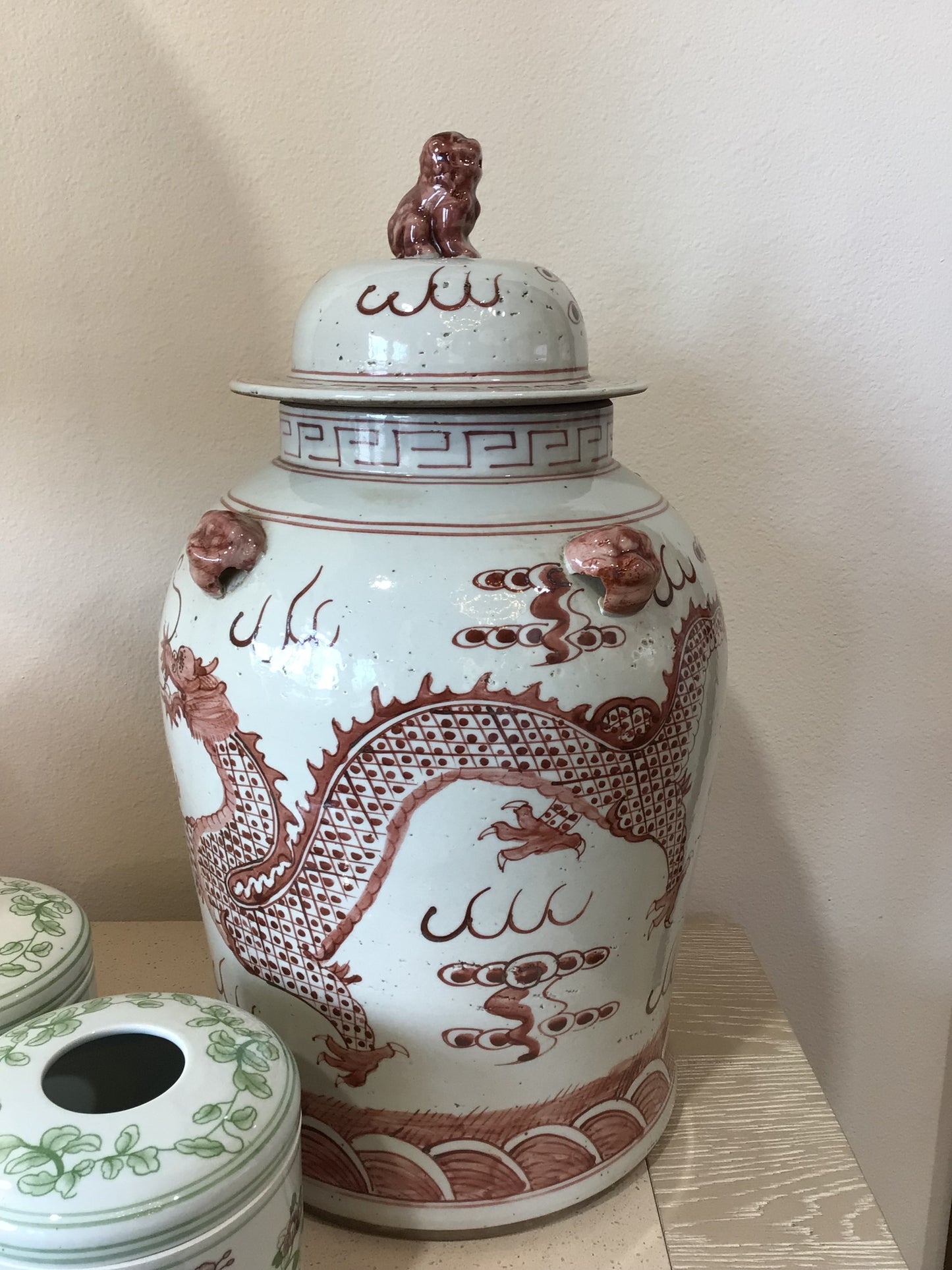 Maroon Red Dragon Jar