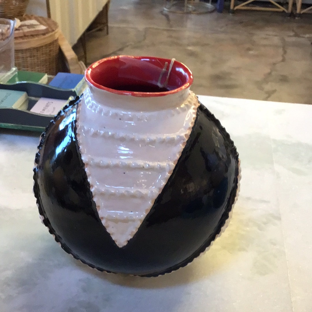 Handcrafted B/W/Red