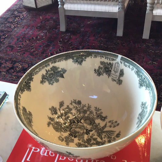 Lg. Footed Bowl.