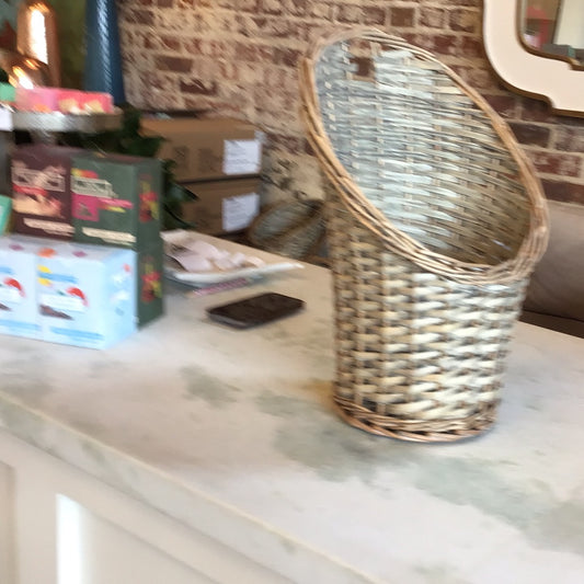 Hanging wall basket Lg.
