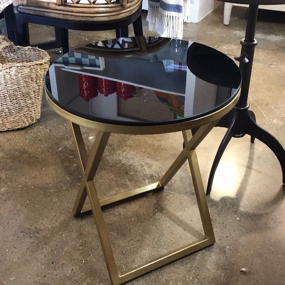Parisian end Table