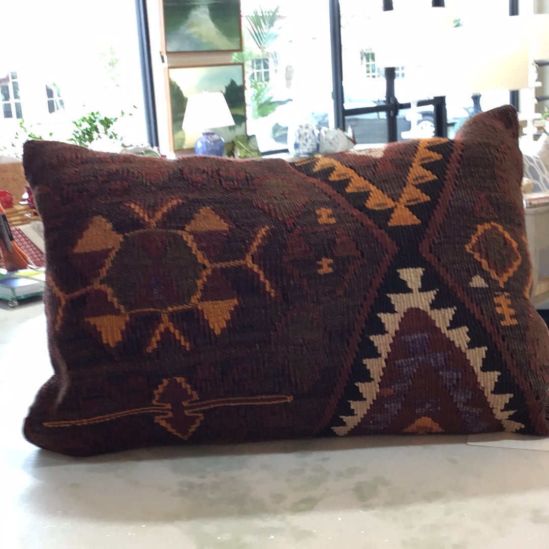 Kilim pillow 23x16