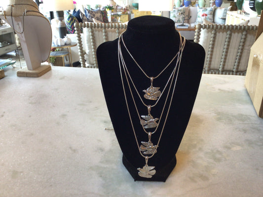 Bird necklace