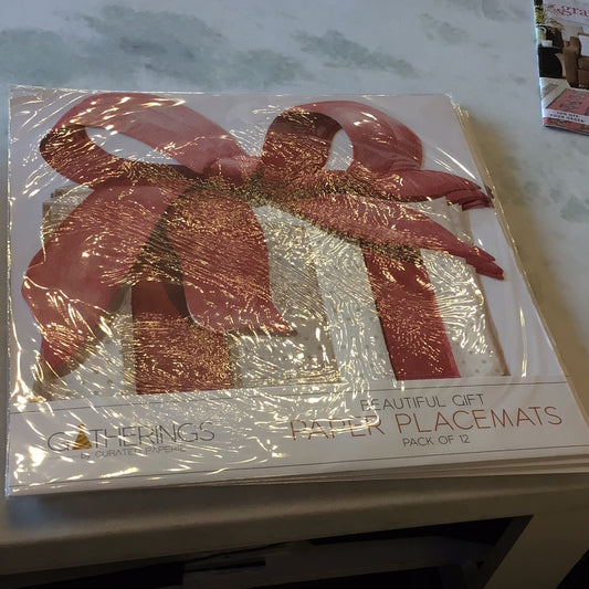 Present paper placemats