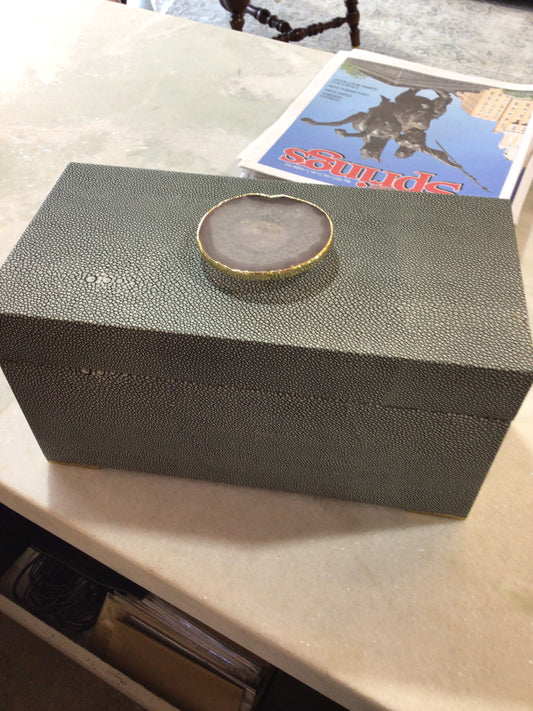 Large Denton Box