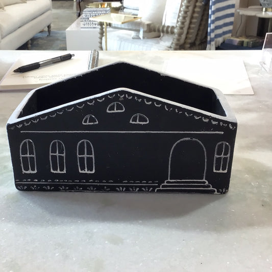 black house planter