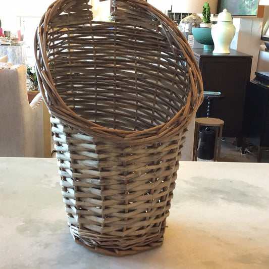 Hanging wall basket Med.