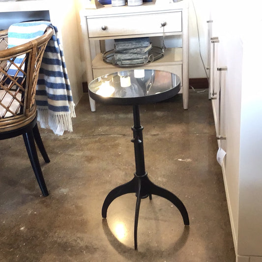 Black round cigar table