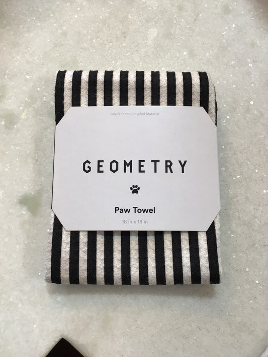 Geometry Good Pup Paw Towel
