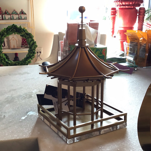 Short Pavilion Table Top