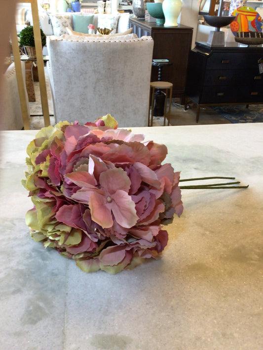 Rose, burgundy hydrangea bundle
