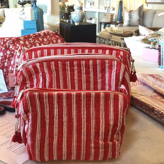 Cosmetic bag set of 3