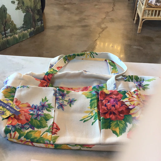 English Garden Outdoor Tote