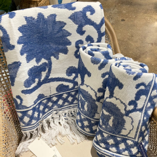 Chinoserie Jacquard Throw