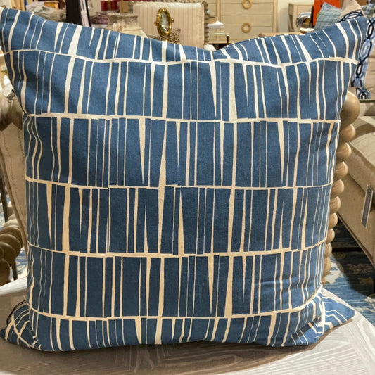 Blue/White Nature Pillow