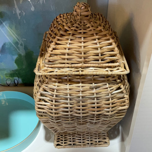 Wicker Ginger Jar w/Lid