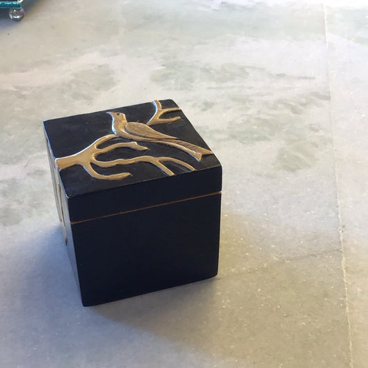 Bird trinket box